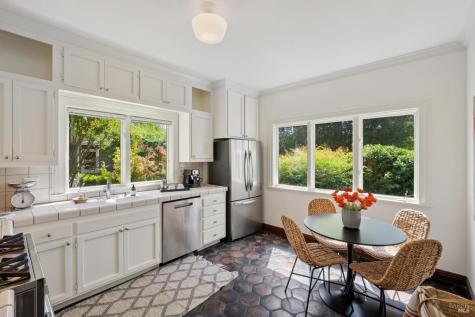534 Nathanson Creek Lane Sonoma CA 95476