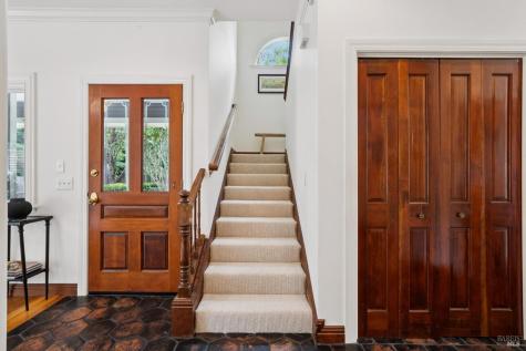 534 Nathanson Creek Lane Sonoma CA 95476