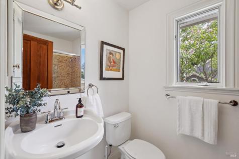 534 Nathanson Creek Lane Sonoma CA 95476