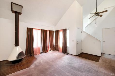 5064 Country Club Drive Rohnert Park CA 94928