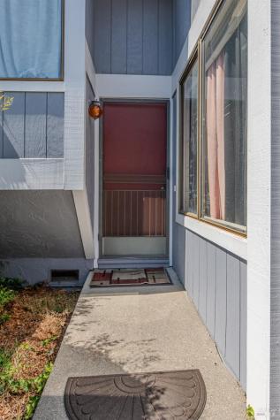 5064 Country Club Drive Rohnert Park CA 94928