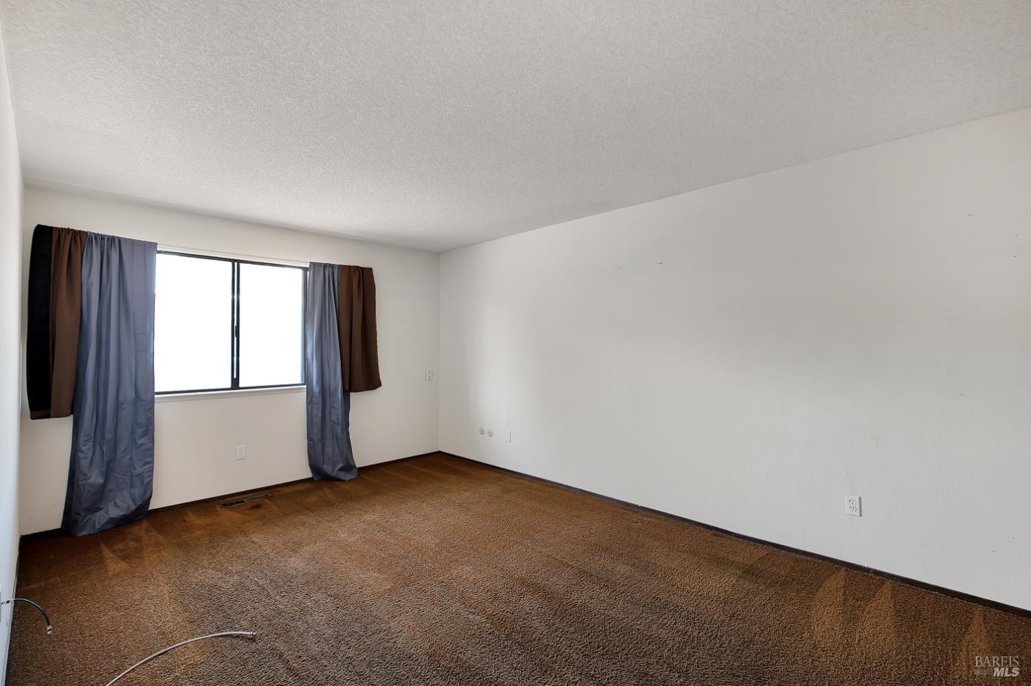 5064 Country Club Drive Rohnert Park CA 94928