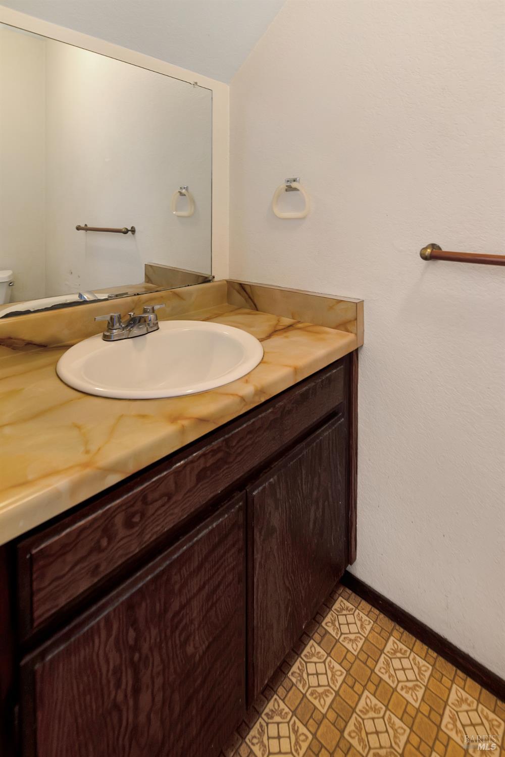 5064 Country Club Drive Rohnert Park CA 94928