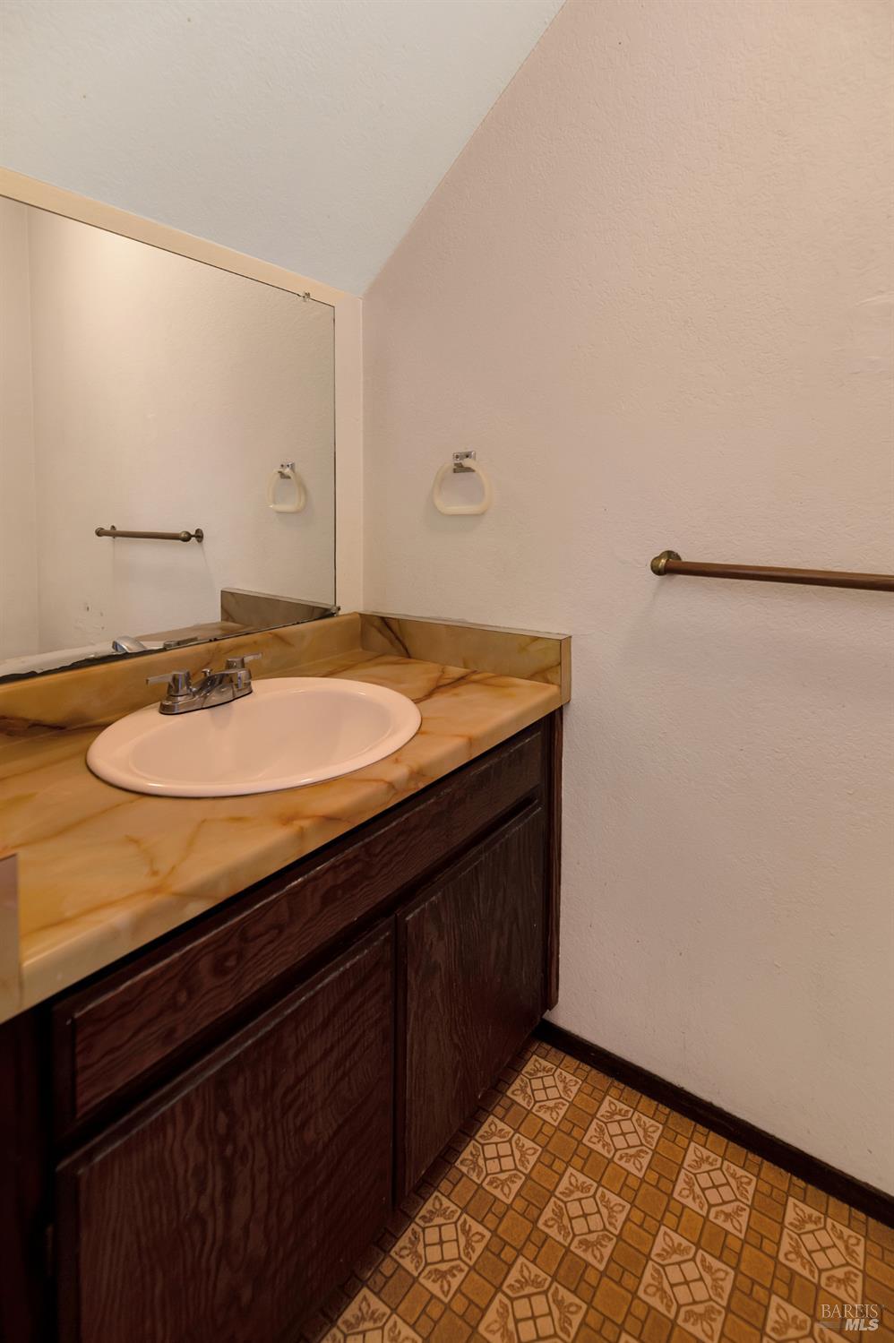 5064 Country Club Drive Rohnert Park CA 94928