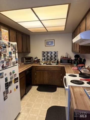 5064 Country Club Drive Rohnert Park CA 94928