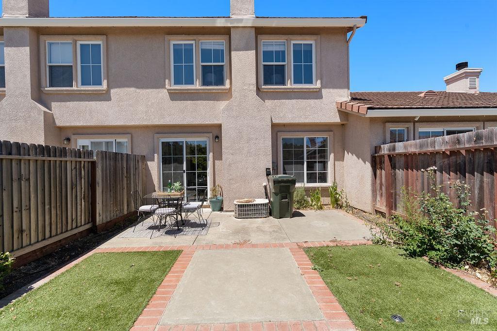 386 Columbia Circle Benicia CA 94510