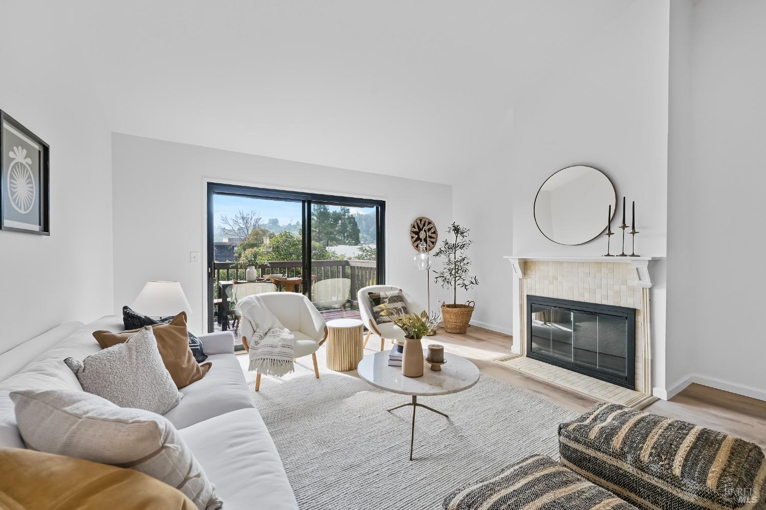 45 Corte Real Greenbrae CA 94904