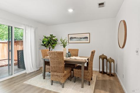 2317 Cross Avenue Santa Rosa CA 95401