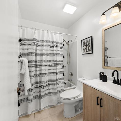 2317 Cross Avenue Santa Rosa CA 95401