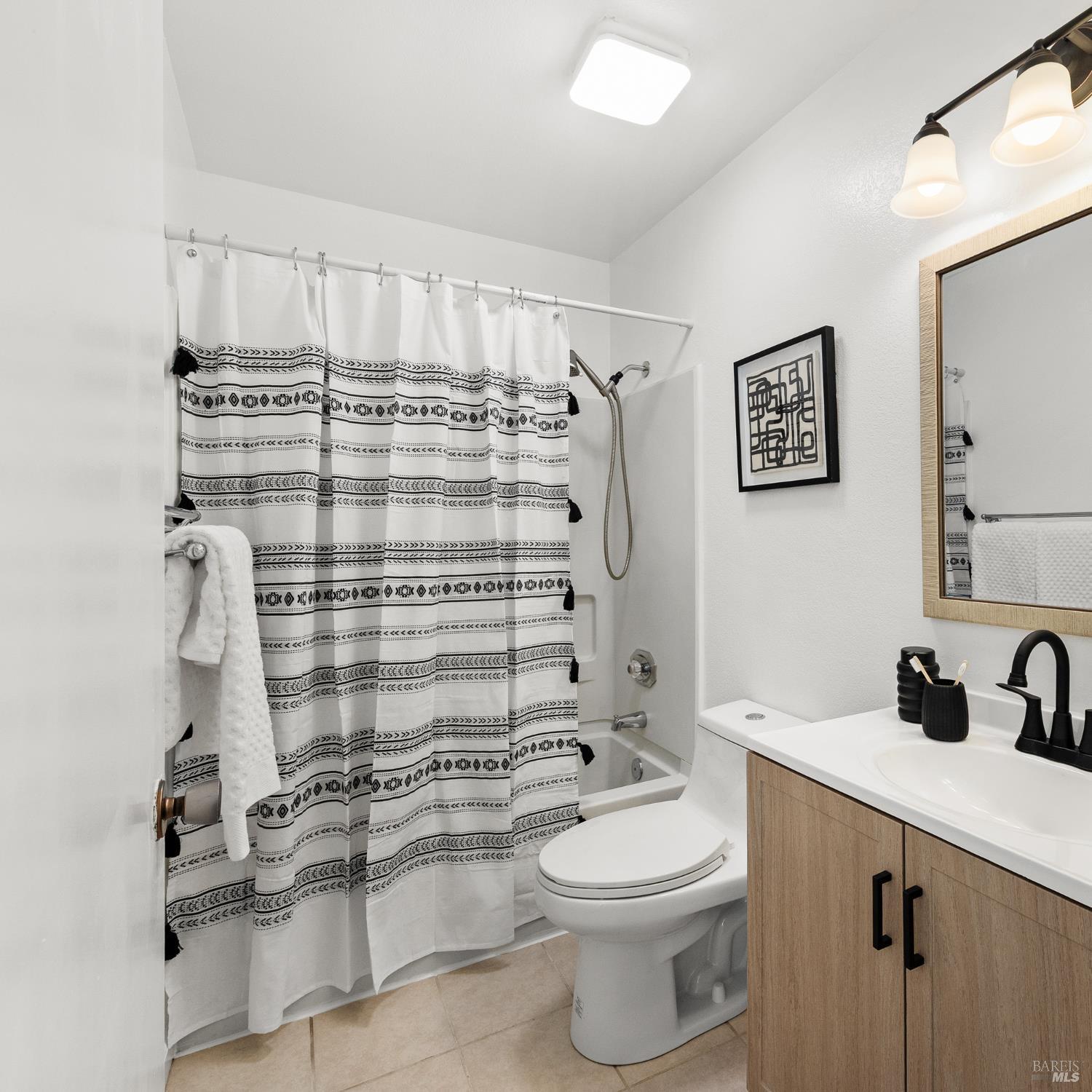 2317 Cross Avenue Santa Rosa CA 95401