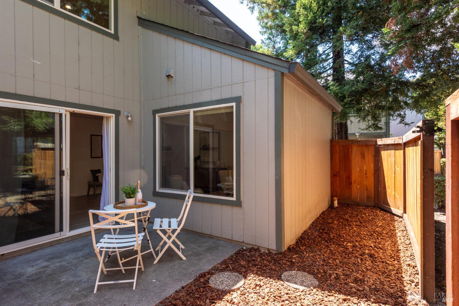 2317 Cross Avenue Santa Rosa CA 95401