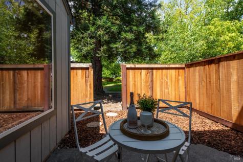 2317 Cross Avenue Santa Rosa CA 95401