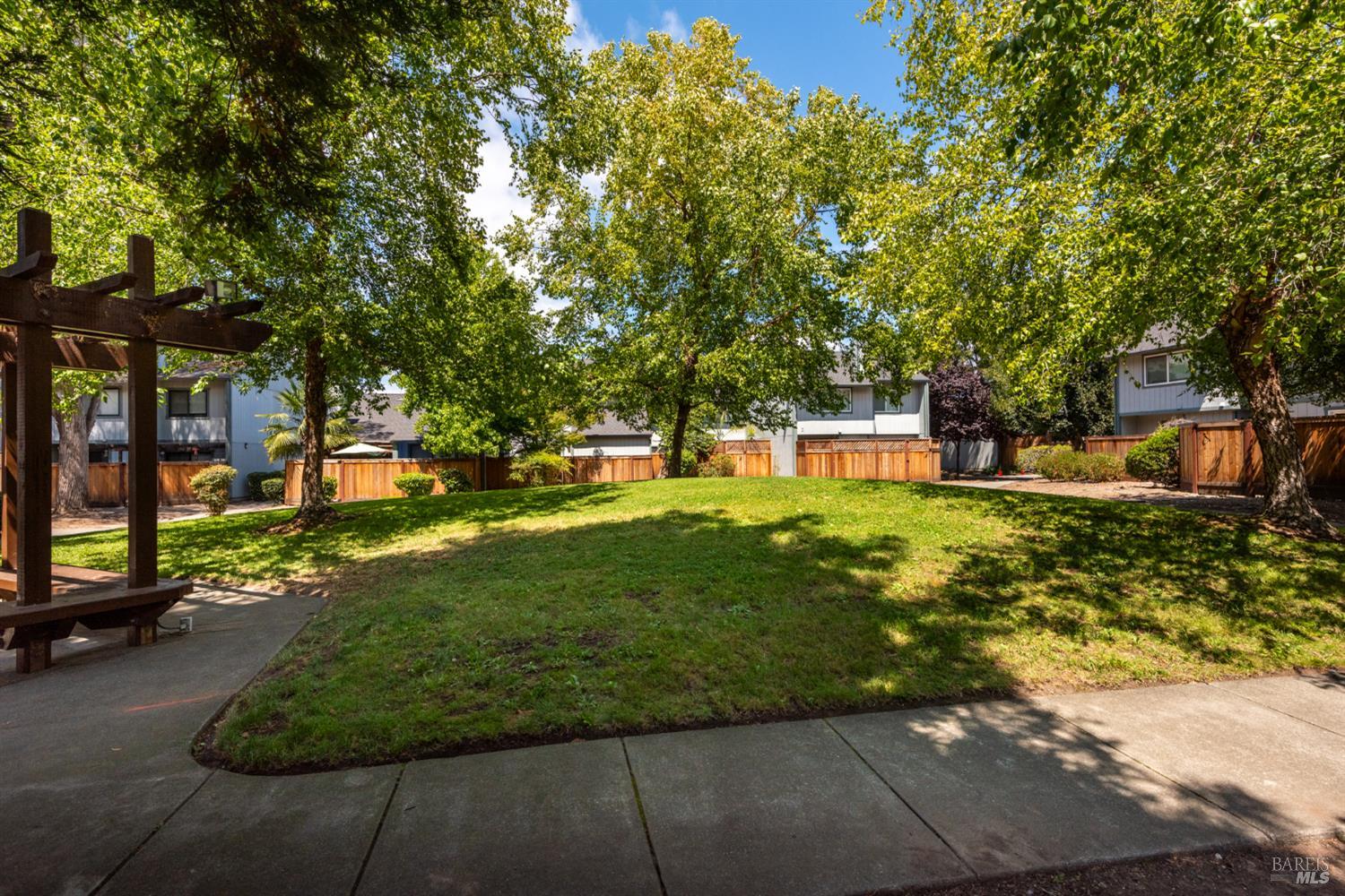 2317 Cross Avenue Santa Rosa CA 95401