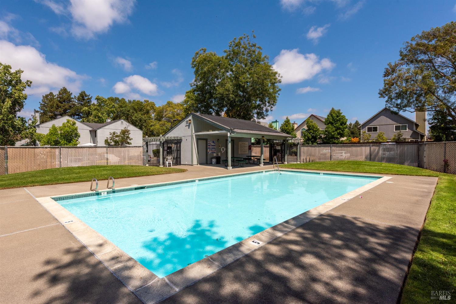 2317 Cross Avenue Santa Rosa CA 95401