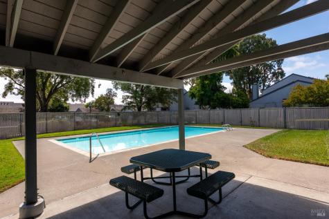 2317 Cross Avenue Santa Rosa CA 95401