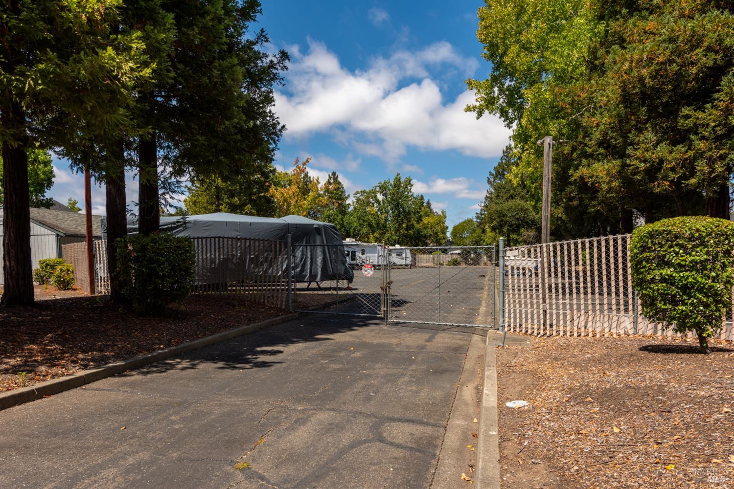2317 Cross Avenue Santa Rosa CA 95401
