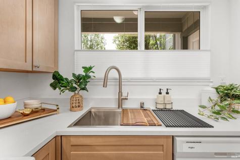 2317 Cross Avenue Santa Rosa CA 95401