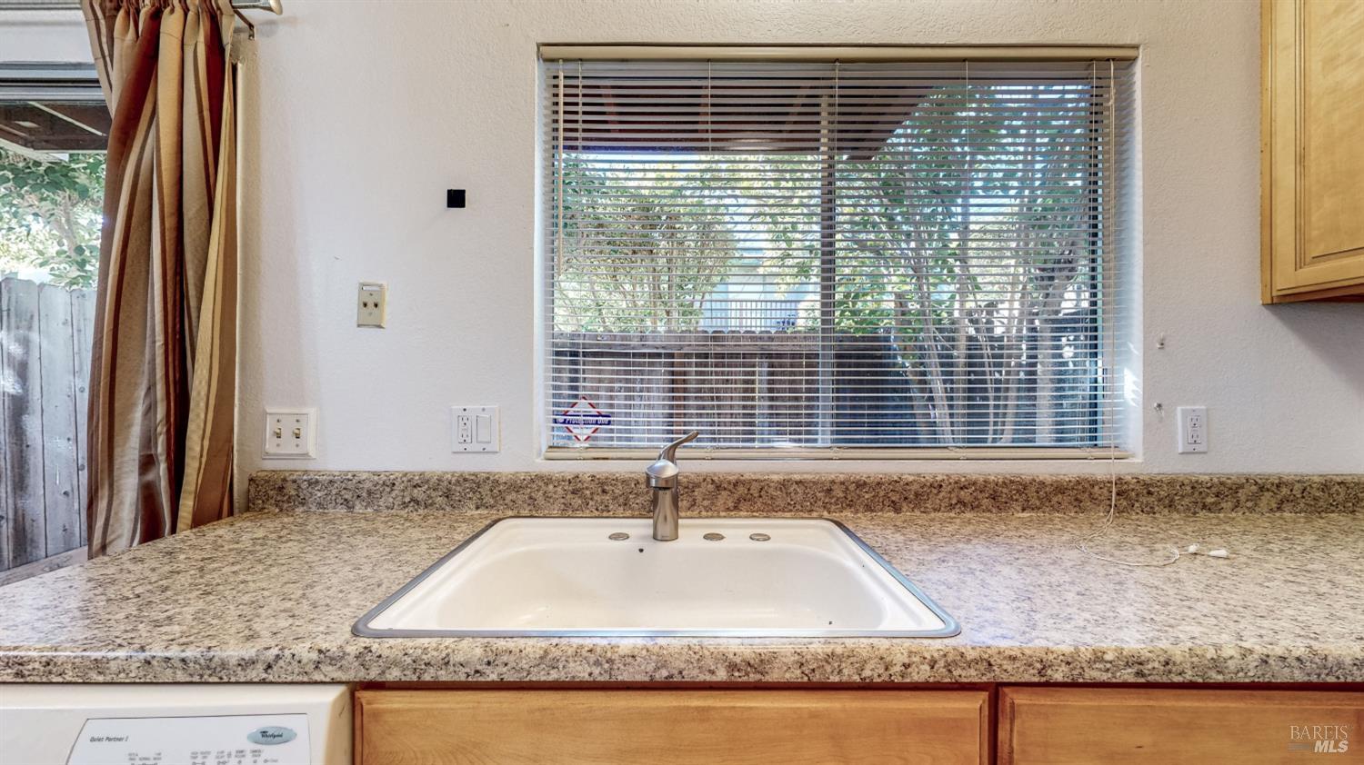 1041 Golf Course Drive Rohnert Park CA 94928