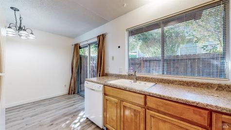 1041 Golf Course Drive Rohnert Park CA 94928