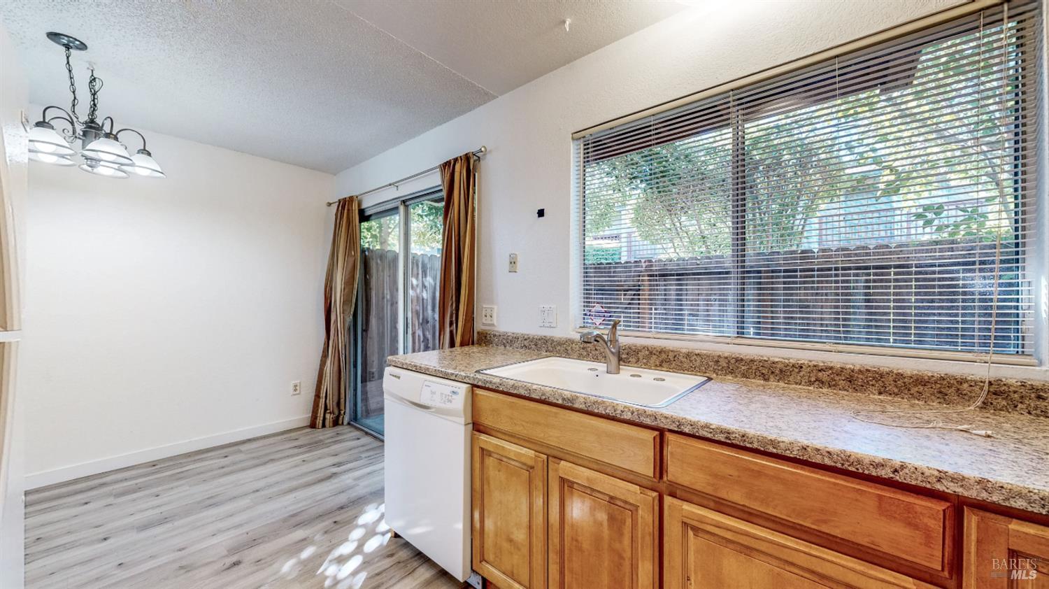 1041 Golf Course Drive Rohnert Park CA 94928
