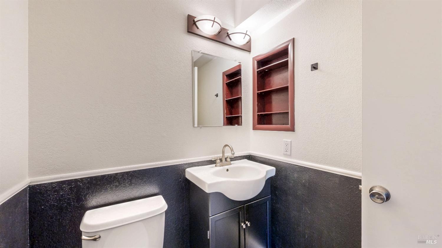 1041 Golf Course Drive Rohnert Park CA 94928