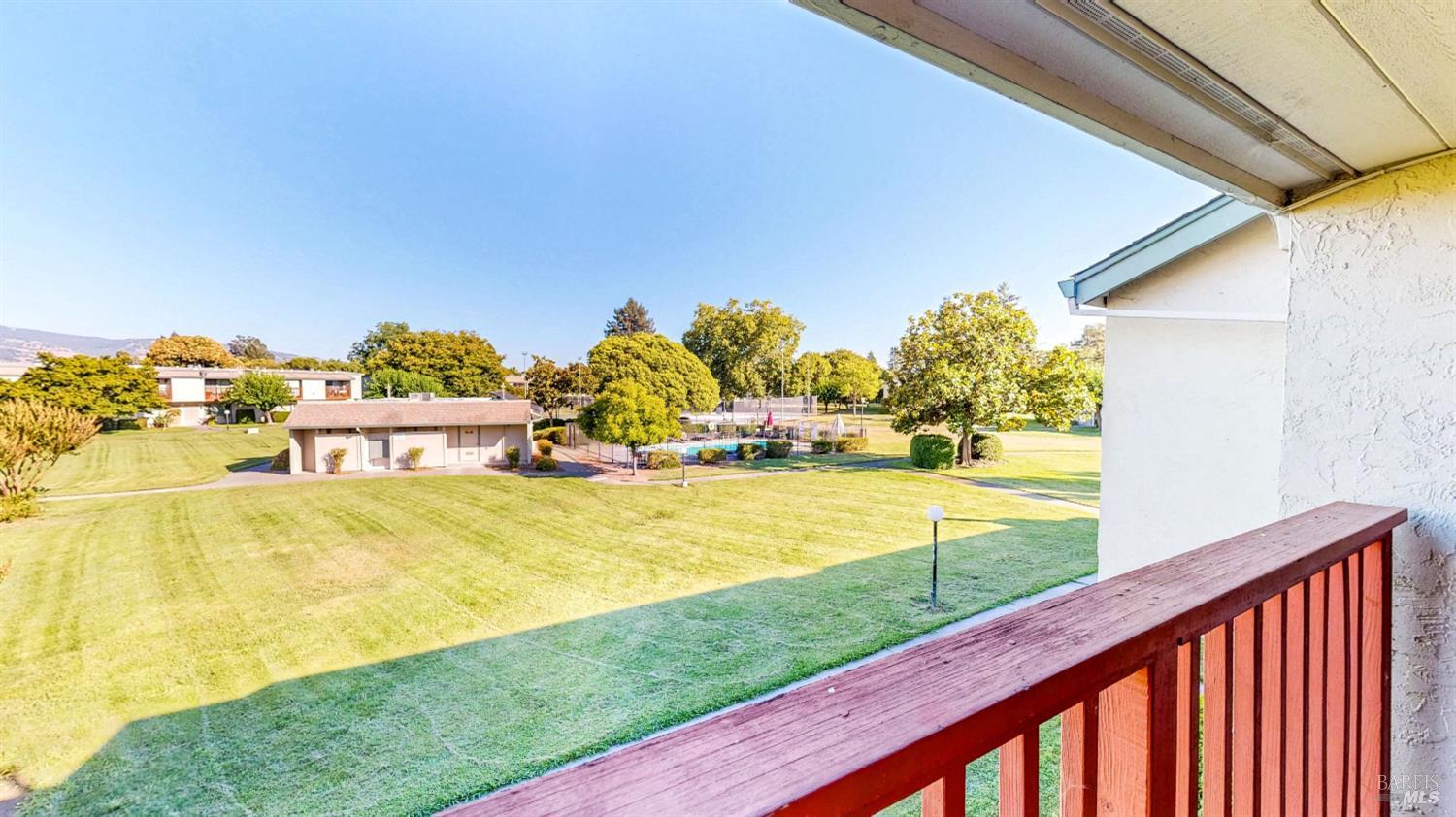 1041 Golf Course Drive Rohnert Park CA 94928