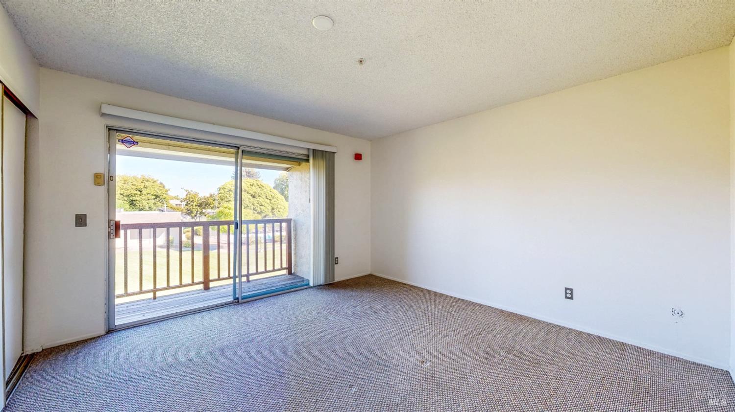 1041 Golf Course Drive Rohnert Park CA 94928