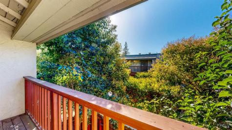 1041 Golf Course Drive Rohnert Park CA 94928