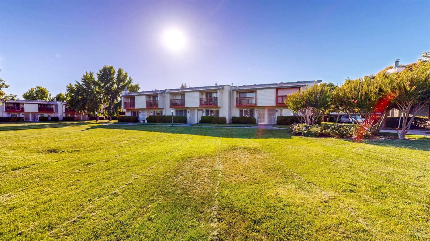 1041 Golf Course Drive Rohnert Park CA 94928