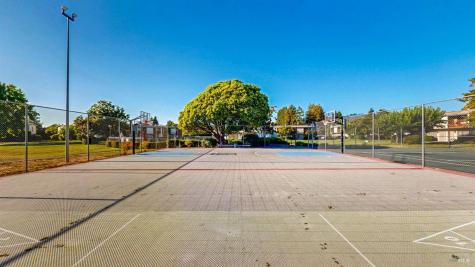 1041 Golf Course Drive Rohnert Park CA 94928