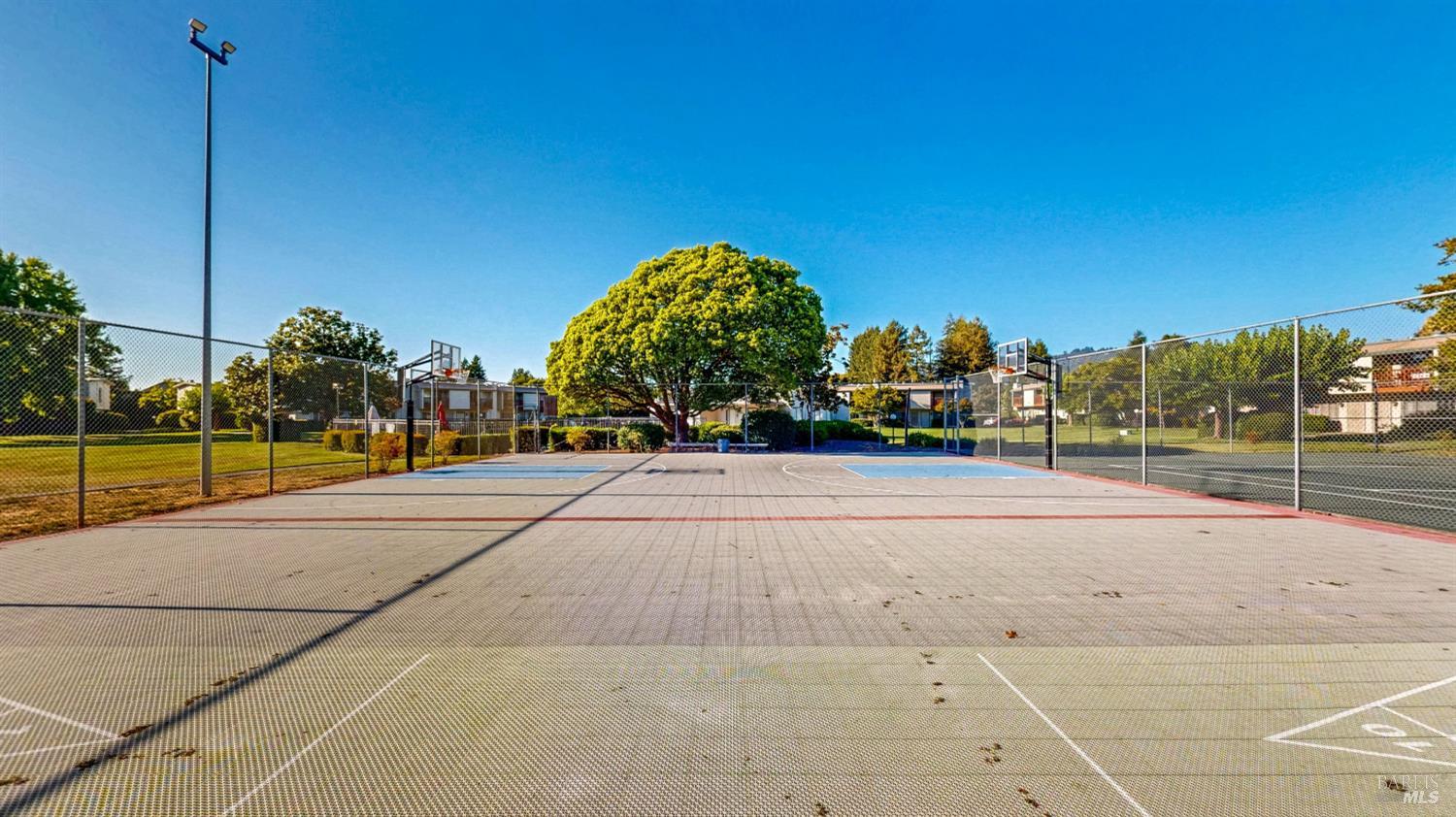 1041 Golf Course Drive Rohnert Park CA 94928