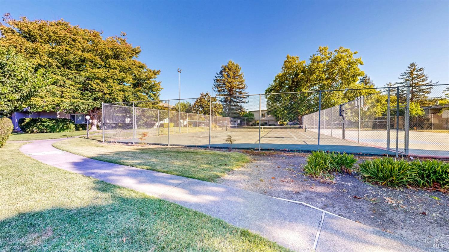 1041 Golf Course Drive Rohnert Park CA 94928