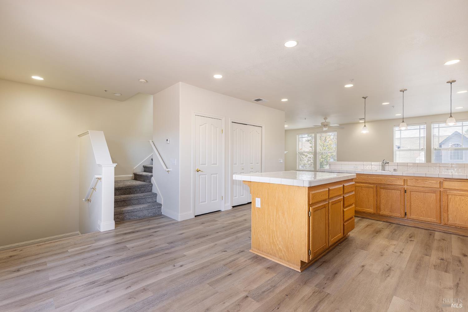 31 Johnson Street Windsor CA 95492