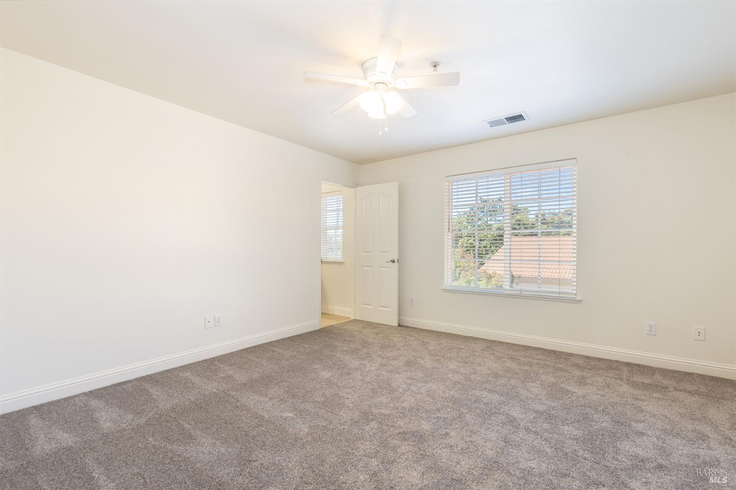 31 Johnson Street Windsor CA 95492