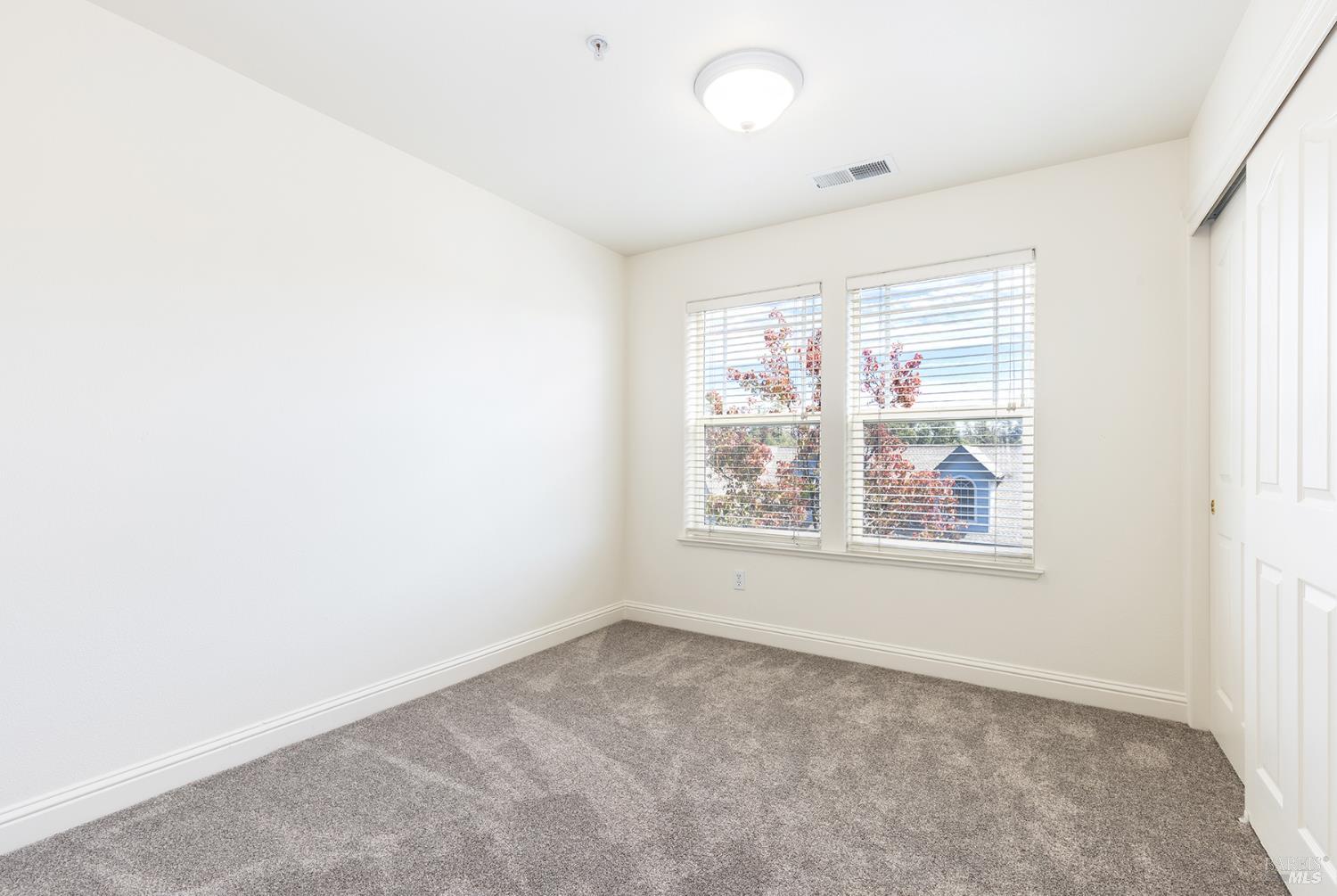 31 Johnson Street Windsor CA 95492