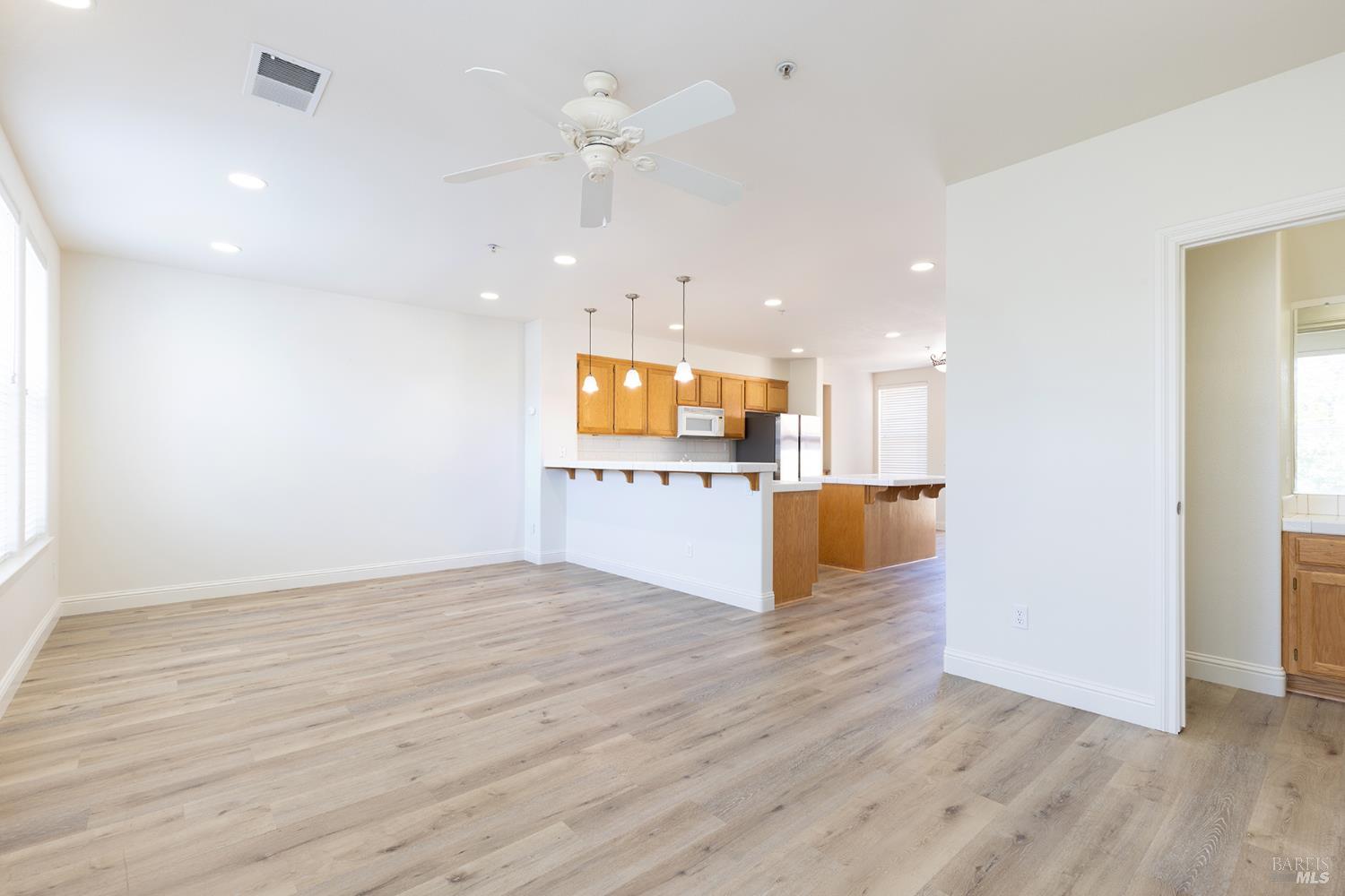 31 Johnson Street Windsor CA 95492