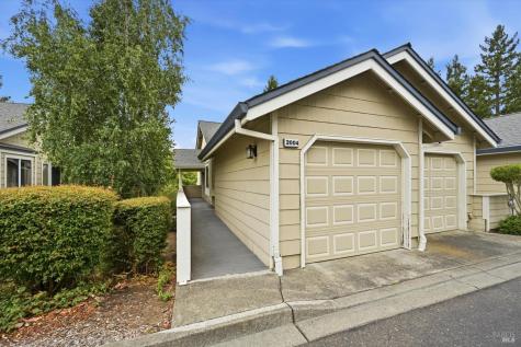 2004 Stonefield Lane Santa Rosa CA 95403