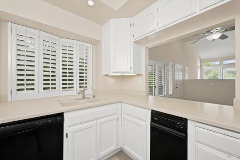 2004 Stonefield Lane Santa Rosa CA 95403
