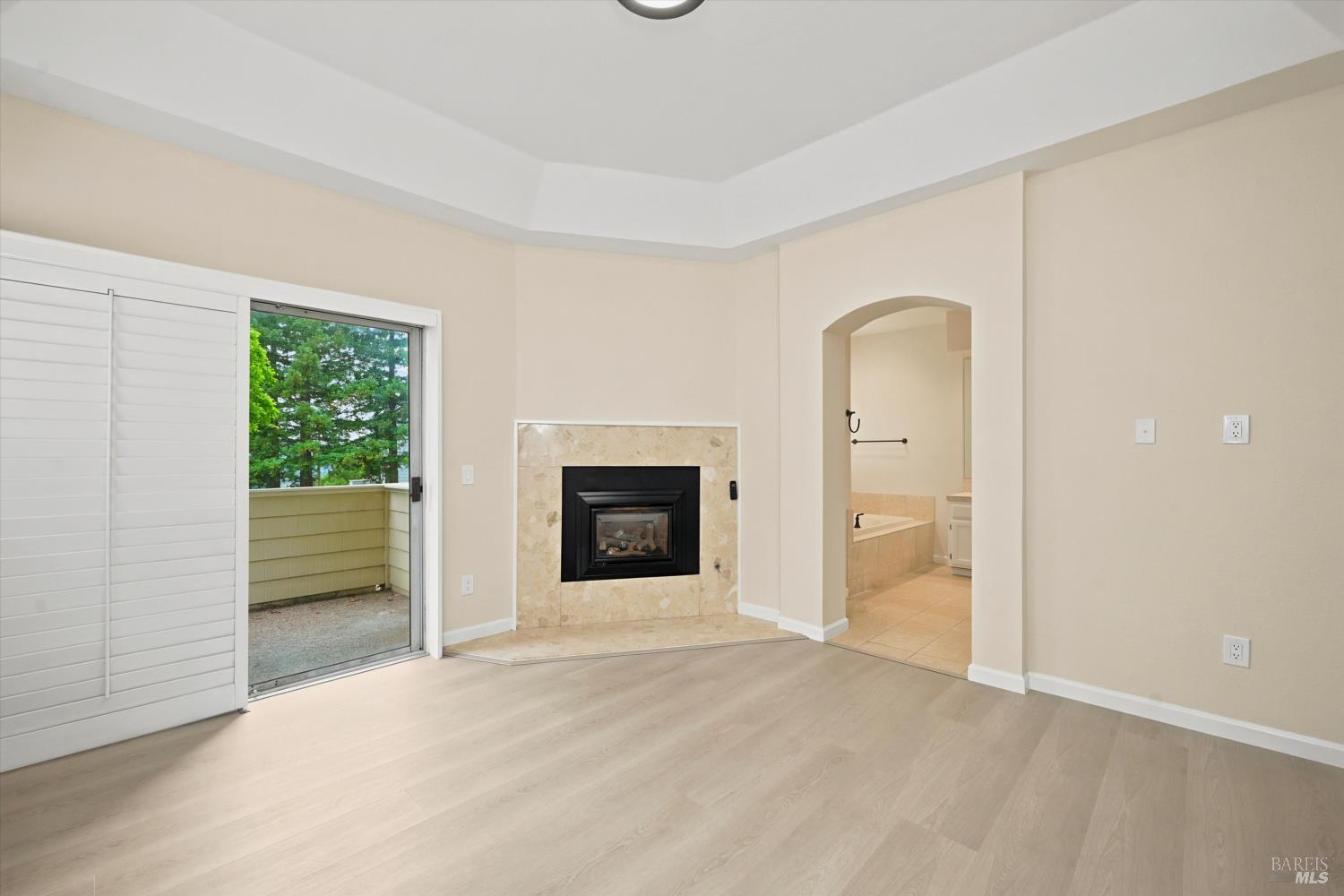 2004 Stonefield Lane Santa Rosa CA 95403