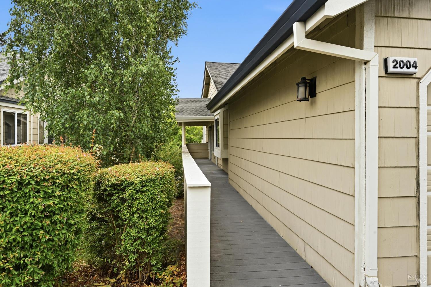 2004 Stonefield Lane Santa Rosa CA 95403
