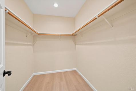 2004 Stonefield Lane Santa Rosa CA 95403