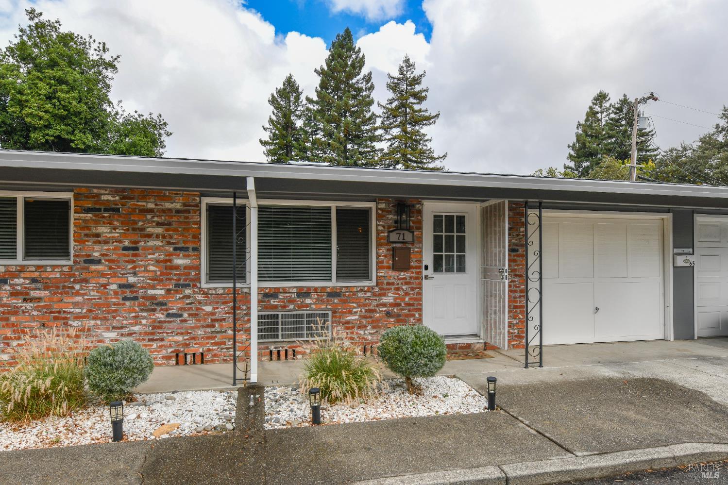 71 Larkfield Maples Court Santa Rosa CA 95403