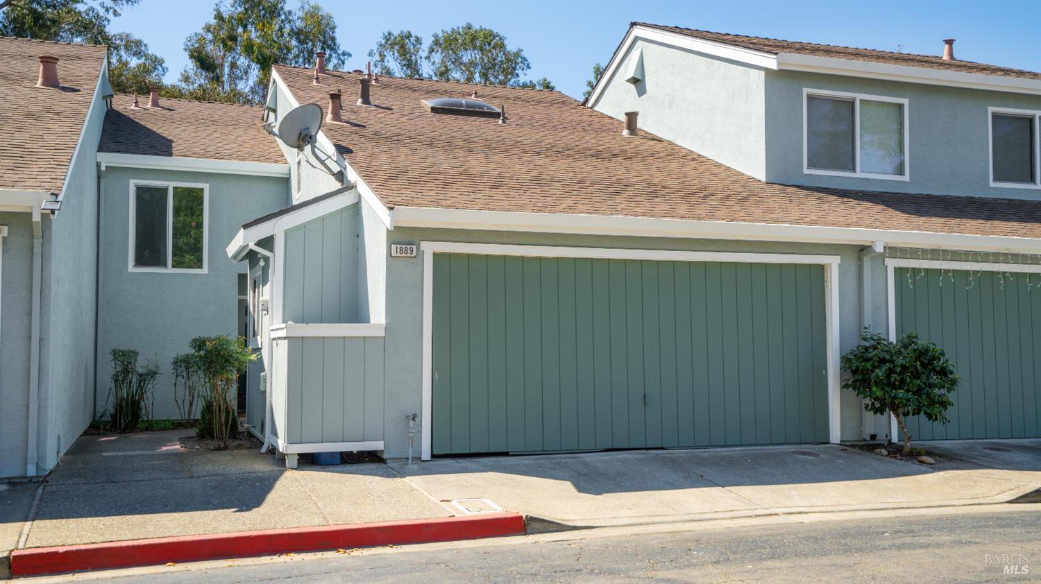 1889 Chantilly Lane Hayward CA 94541