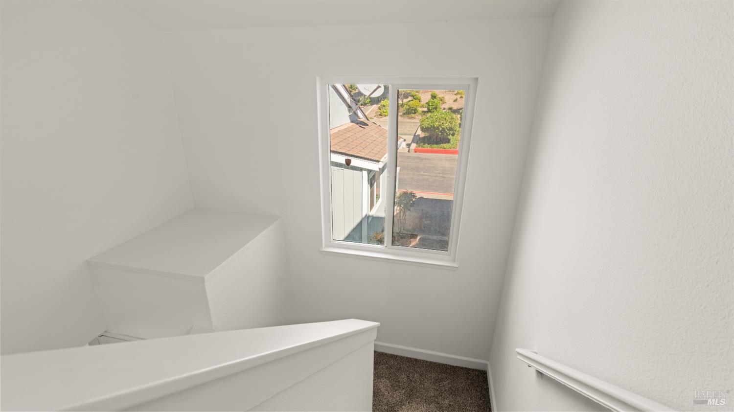1889 Chantilly Lane Hayward CA 94541