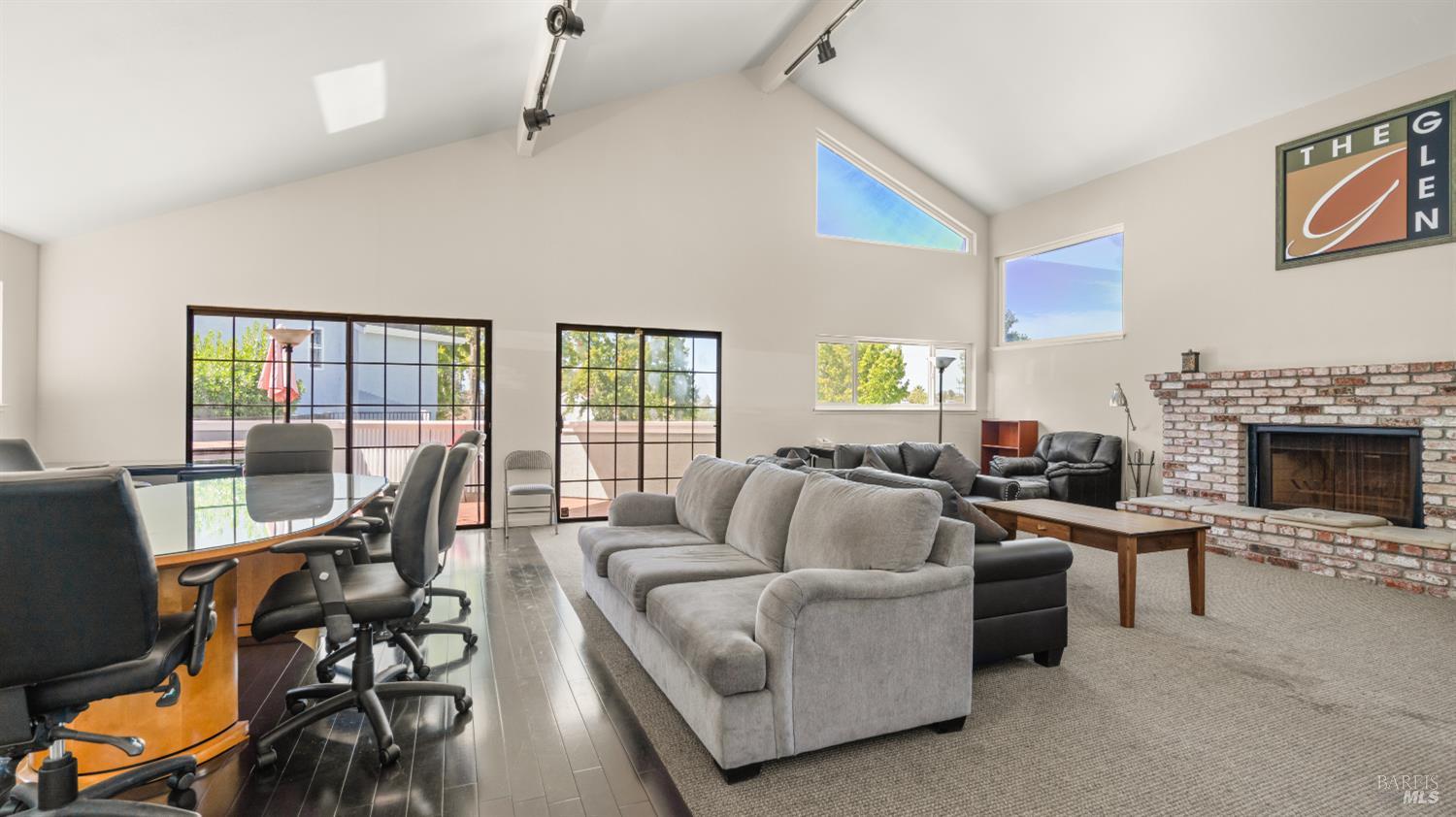 1889 Chantilly Lane Hayward CA 94541