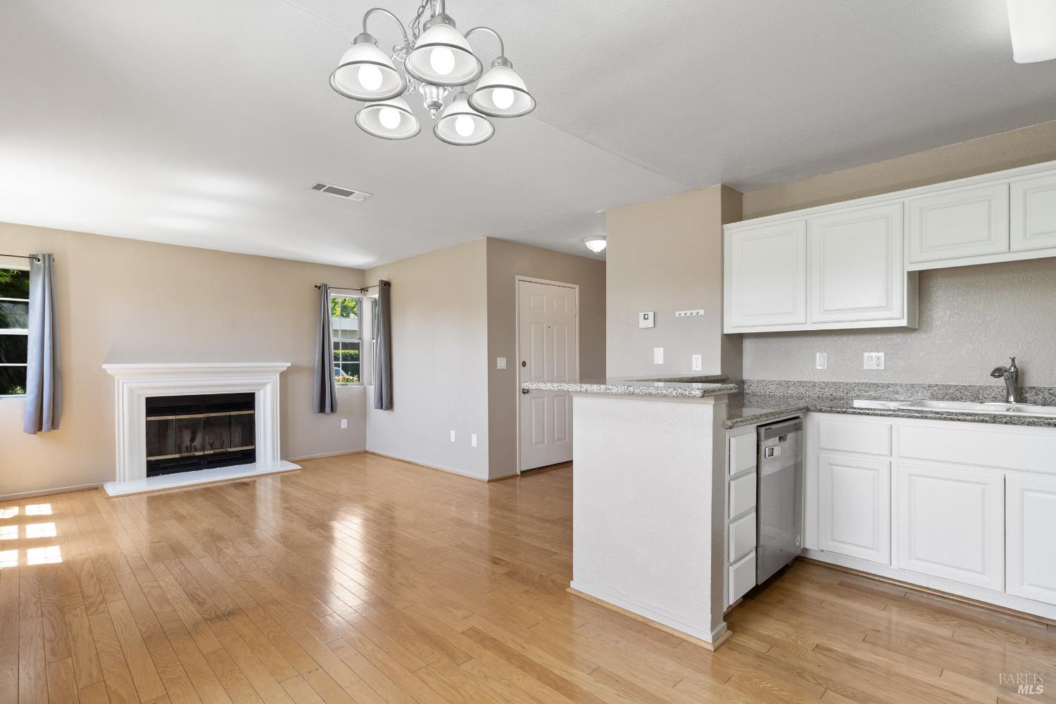 2915 N Texas Street Fairfield CA 94533