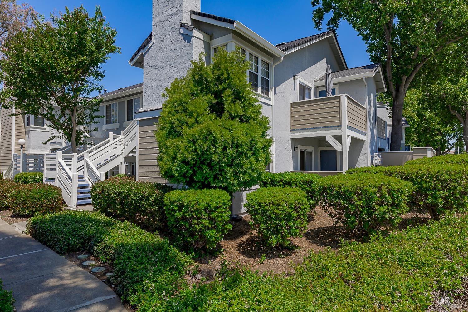 2915 N Texas Street Fairfield CA 94533