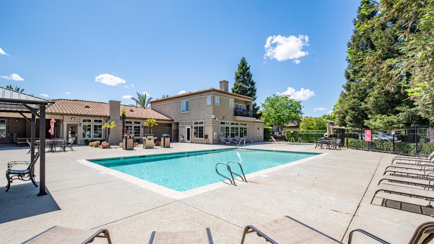 4200 E Commerce Way Sacramento CA 95834