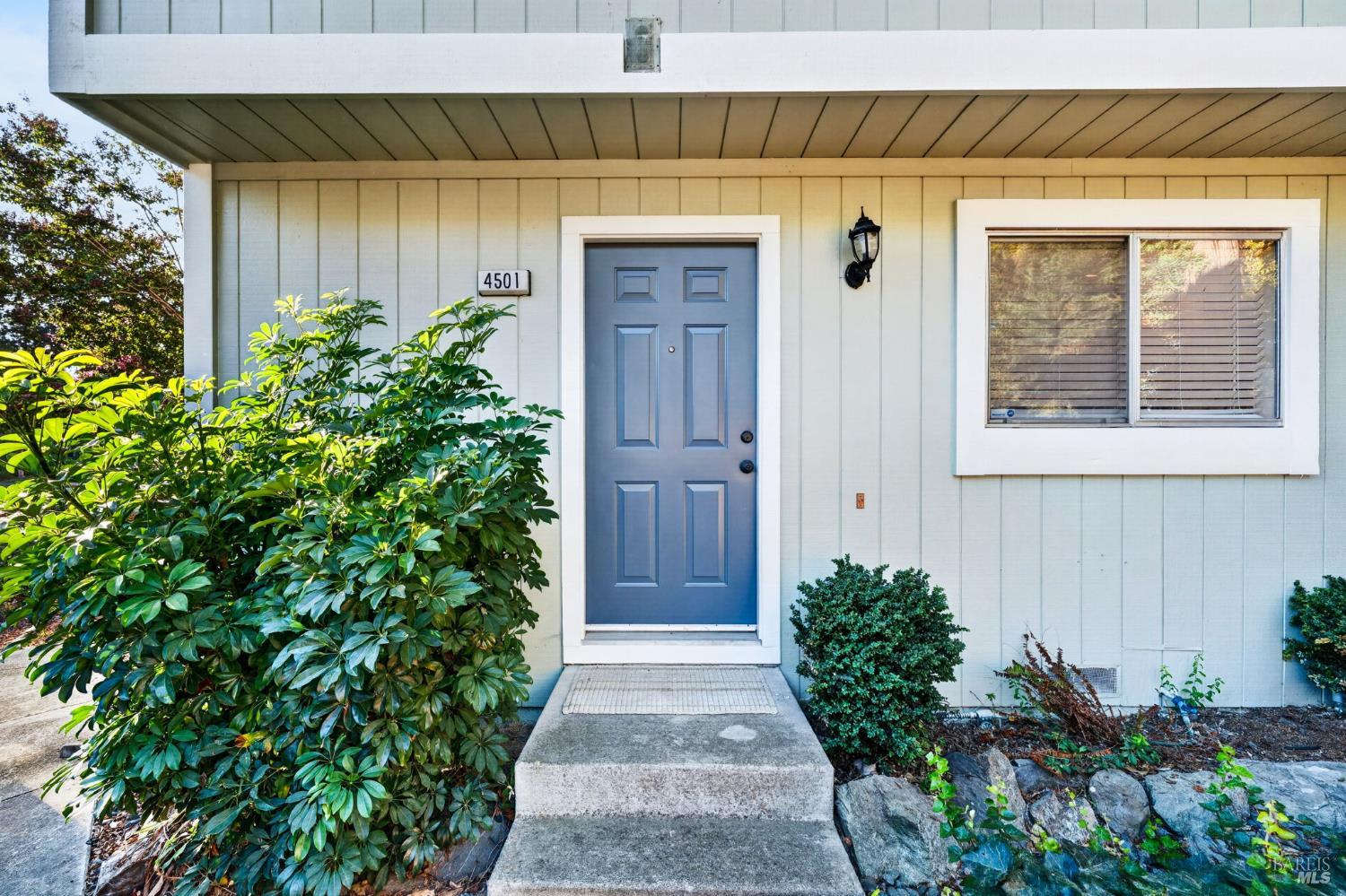 4501 Harbor Lane Rohnert Park CA 94928