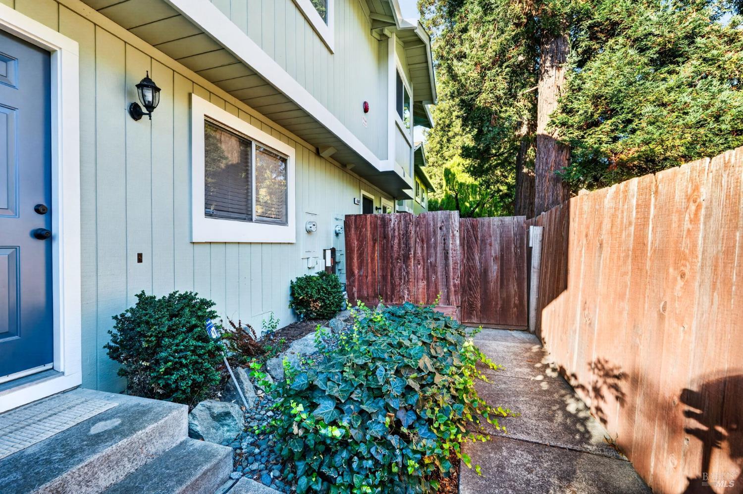 4501 Harbor Lane Rohnert Park CA 94928